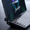 三星新开发的双开折叠屏手机GalaxyZDualFold