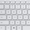 微软这款无线键盘设计简洁和苹果Mac的妙控键盘有些相似